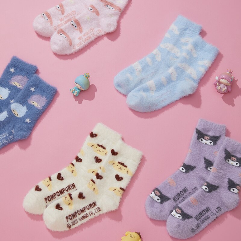 Sanrio Accessories Socks Anime Hello Kitty Kuromi Melody Cinnamoroll Long Tube Harajuku Keep Warm Casual Socks Girl Gift