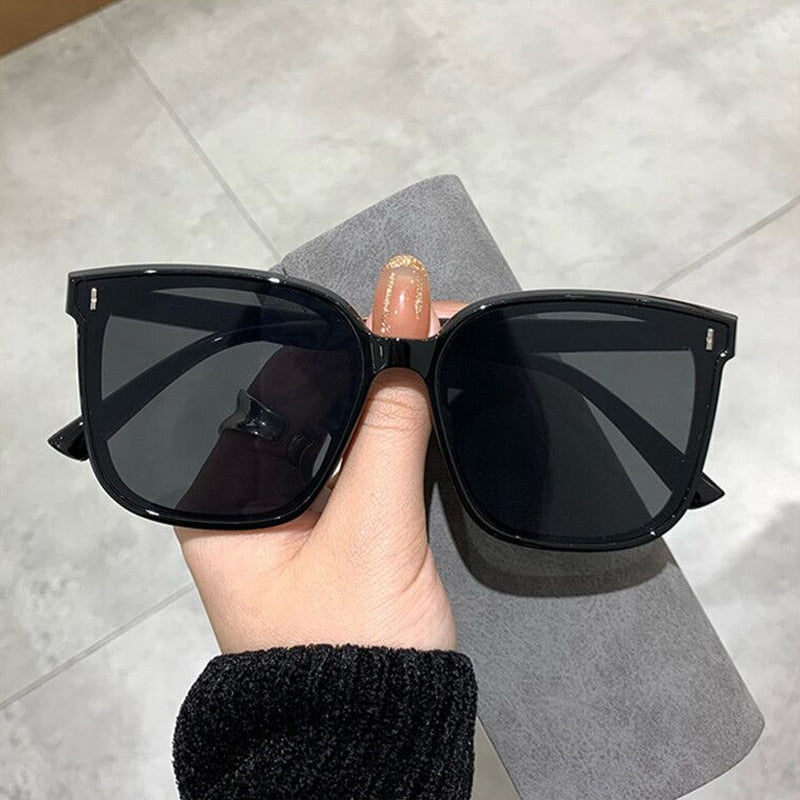 OIMG Vintage Square Sunglasses Women Oversized Sunglass Men Retro Black Sun Glasses Shades Goggle UV400