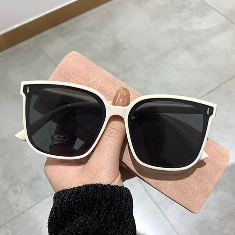 OIMG Vintage Square Sunglasses Women Oversized Sunglass Men Retro Black Sun Glasses Shades Goggle UV400