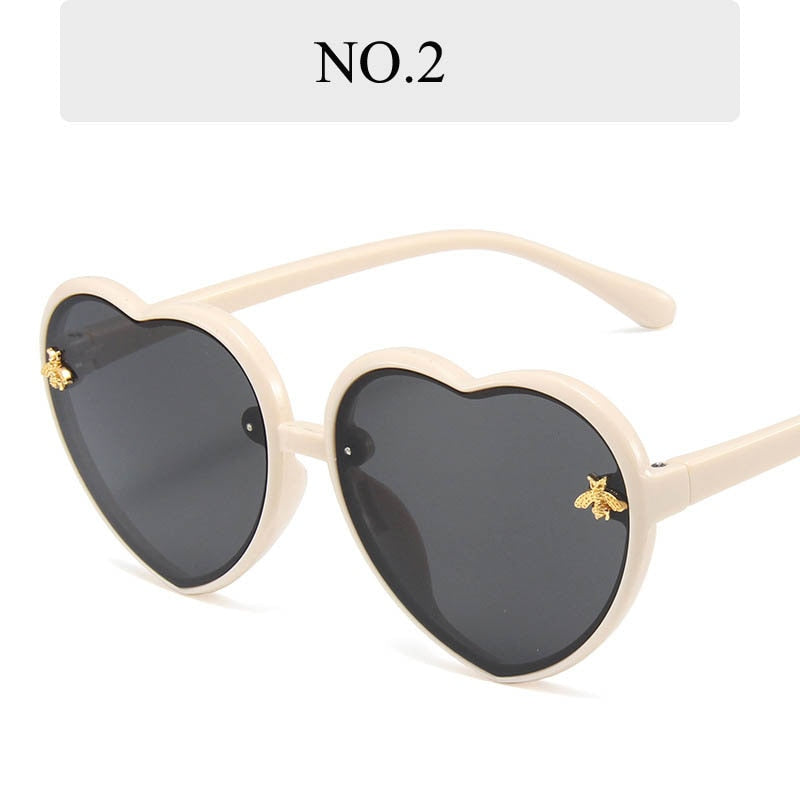 Fashion Brand Heart Kids Sunglasses 2023 New Children Cute Pink Cartoon Bee Sun Glasses Girls Boys Baby Gradient Eyewear