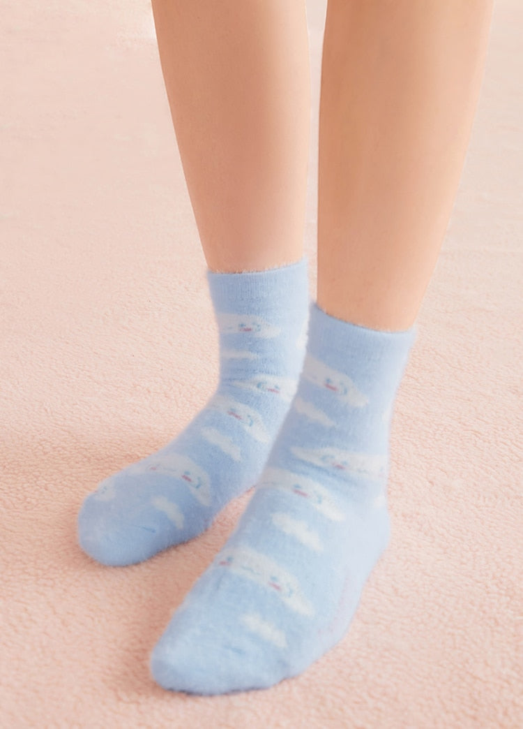 Sanrio Accessories Socks Anime Hello Kitty Kuromi Melody Cinnamoroll Long Tube Harajuku Keep Warm Casual Socks Girl Gift