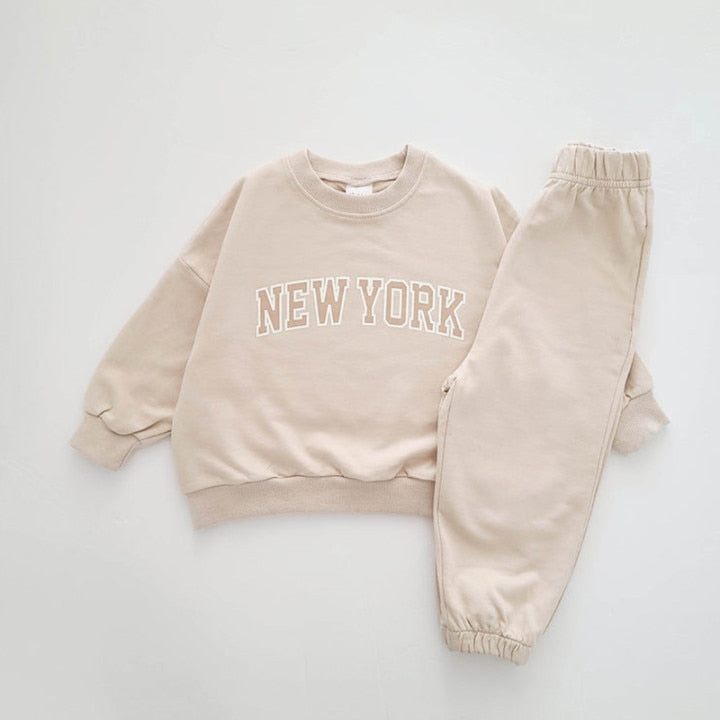 INS Kids Boys New York Sweatshirt Jogger Pants Set 2023 Autumn New Baby Girls Clothes Toddler Hoodie and Pants 2 Pcs Outfit