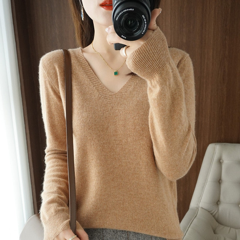Women's Sweater 2023 Autumn Winter Knitted Pullovers V-neck Slim Fit Bottoming Shirt Solid Soft Knitwear Jumpers Basic Sweaters