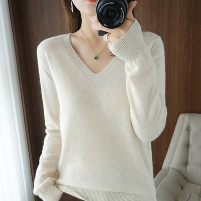 Women's Sweater 2023 Autumn Winter Knitted Pullovers V-neck Slim Fit Bottoming Shirt Solid Soft Knitwear Jumpers Basic Sweaters