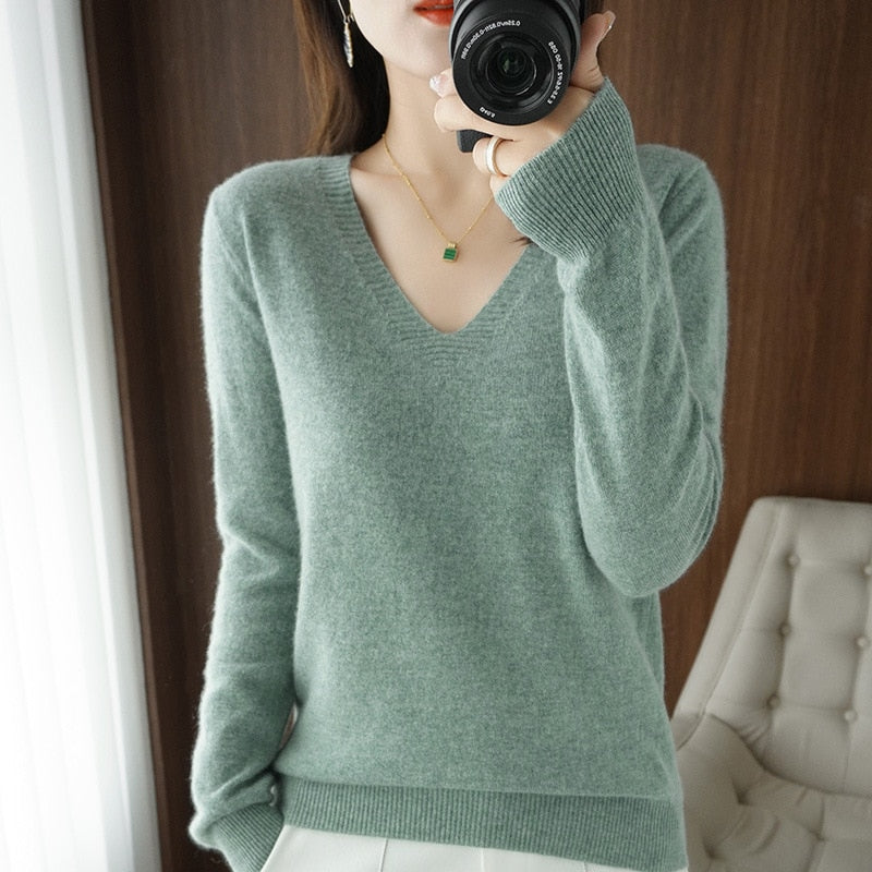 Women's Sweater 2023 Autumn Winter Knitted Pullovers V-neck Slim Fit Bottoming Shirt Solid Soft Knitwear Jumpers Basic Sweaters
